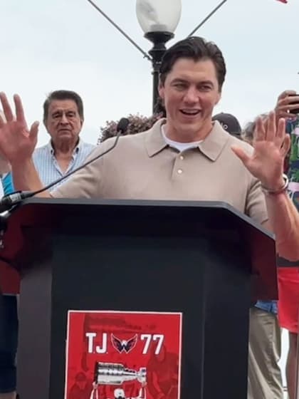 T.J. Oshie marks retirement Washington Capitals Stanley Cup celebration site