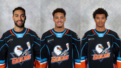 Justin Bailey Tyson Hines Noah Warren split