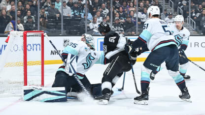 Quinton Byfield one-handed goal by NHL EDGE stats