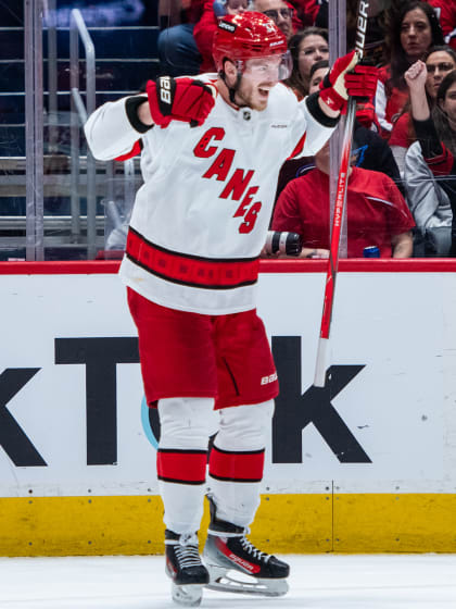 Andrei Svechnikov steps up for Carolina Hurricanes in playoffs