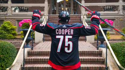 Former North Carolina Governor Roy Cooper shares photo supporting Hurricanes