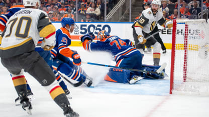 Skinner flashes the leather