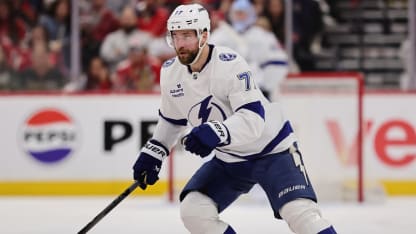 Victor Hedman played postseason for Tampa Bay Lightning with broken foot