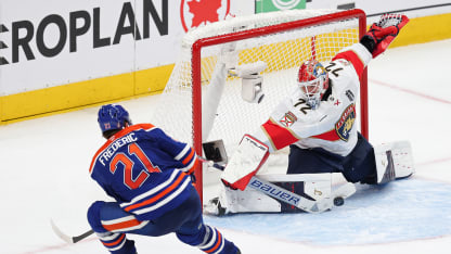 Bobrovsky denies Frederic on the doorstep