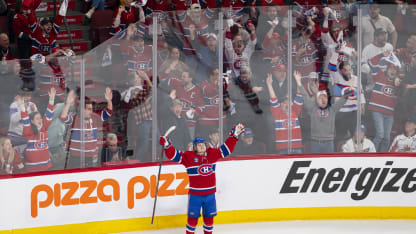 Caufield takes lead with PPG