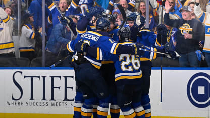 Fowler's nifty wrister