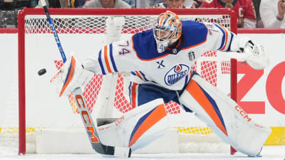 Stuart Skinner pulled by Edmonton Oilers in Game 3 loss