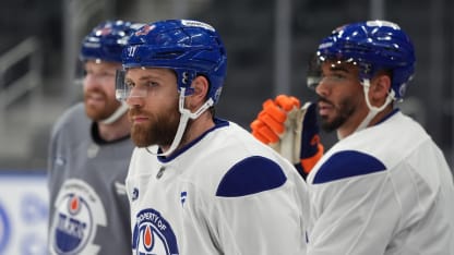 Edmonton överväger förändringar till match 4