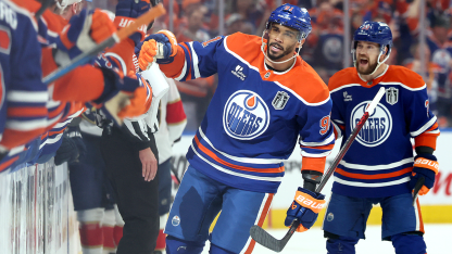 Kane scores on the rush