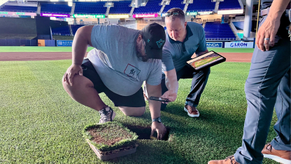 NHL builds plans to keep loanDepot park cool for Winter Classic during site visit